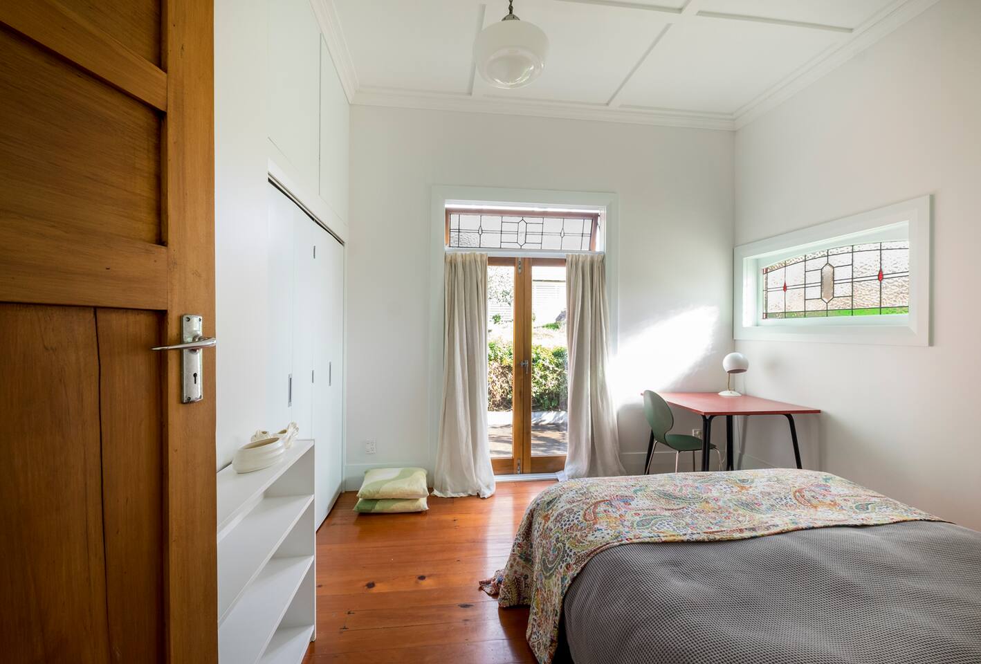 Spacious room with private sunny courtyard
