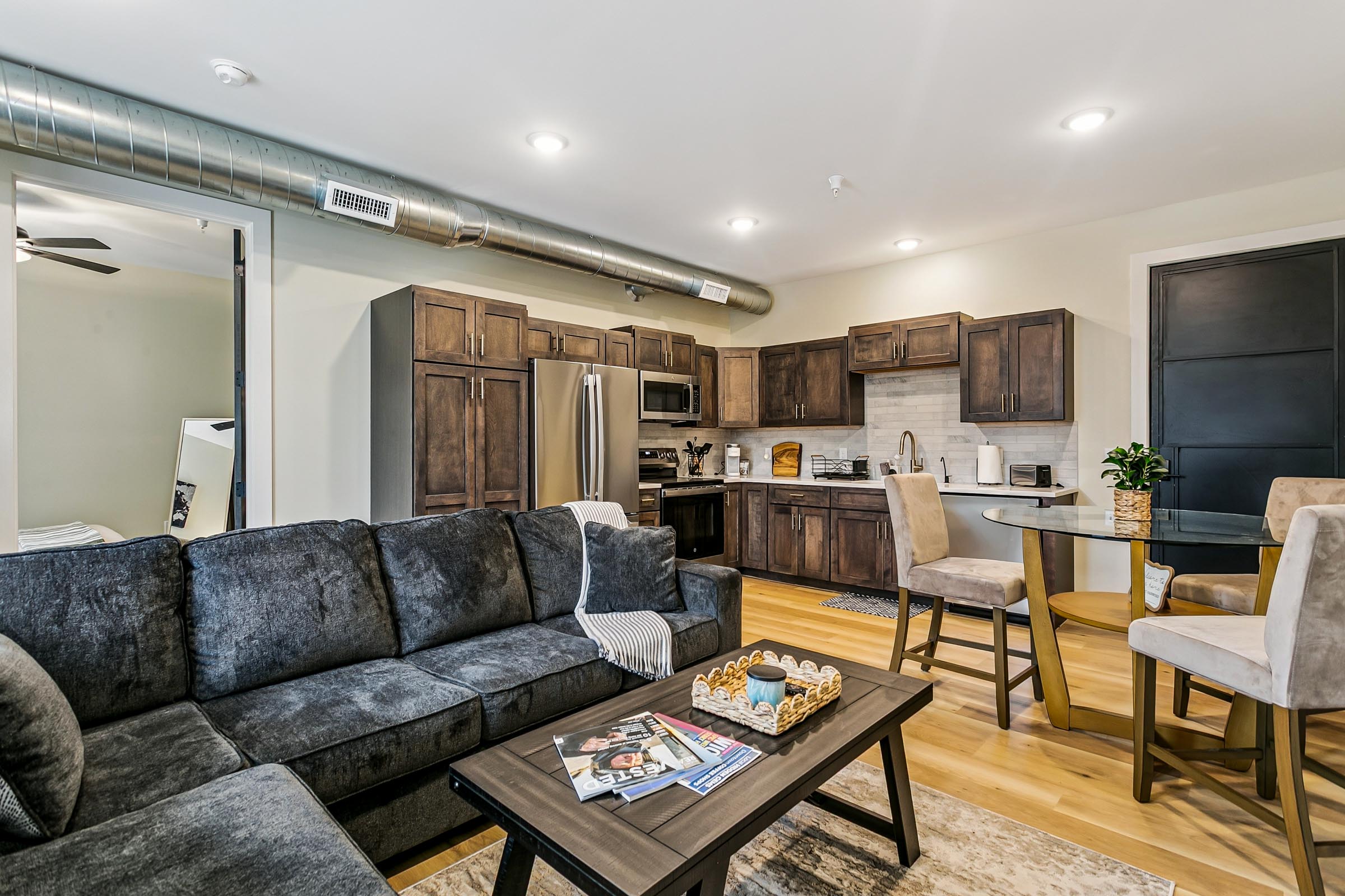 Luxury Apartment in Downtown ICT | Hyde Park Flats
