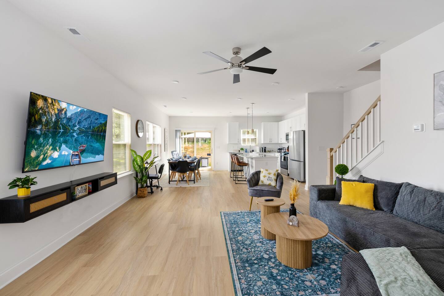 Luxury 8BR Home | Hot Tub | Game Room | Sleeps 20