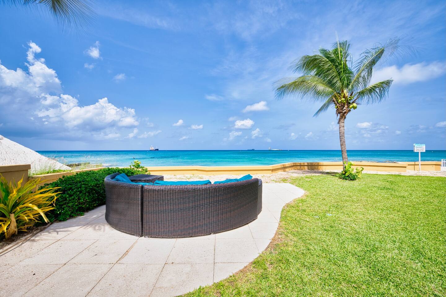 Sunsets at Poinsettia Condo | 7 Mile