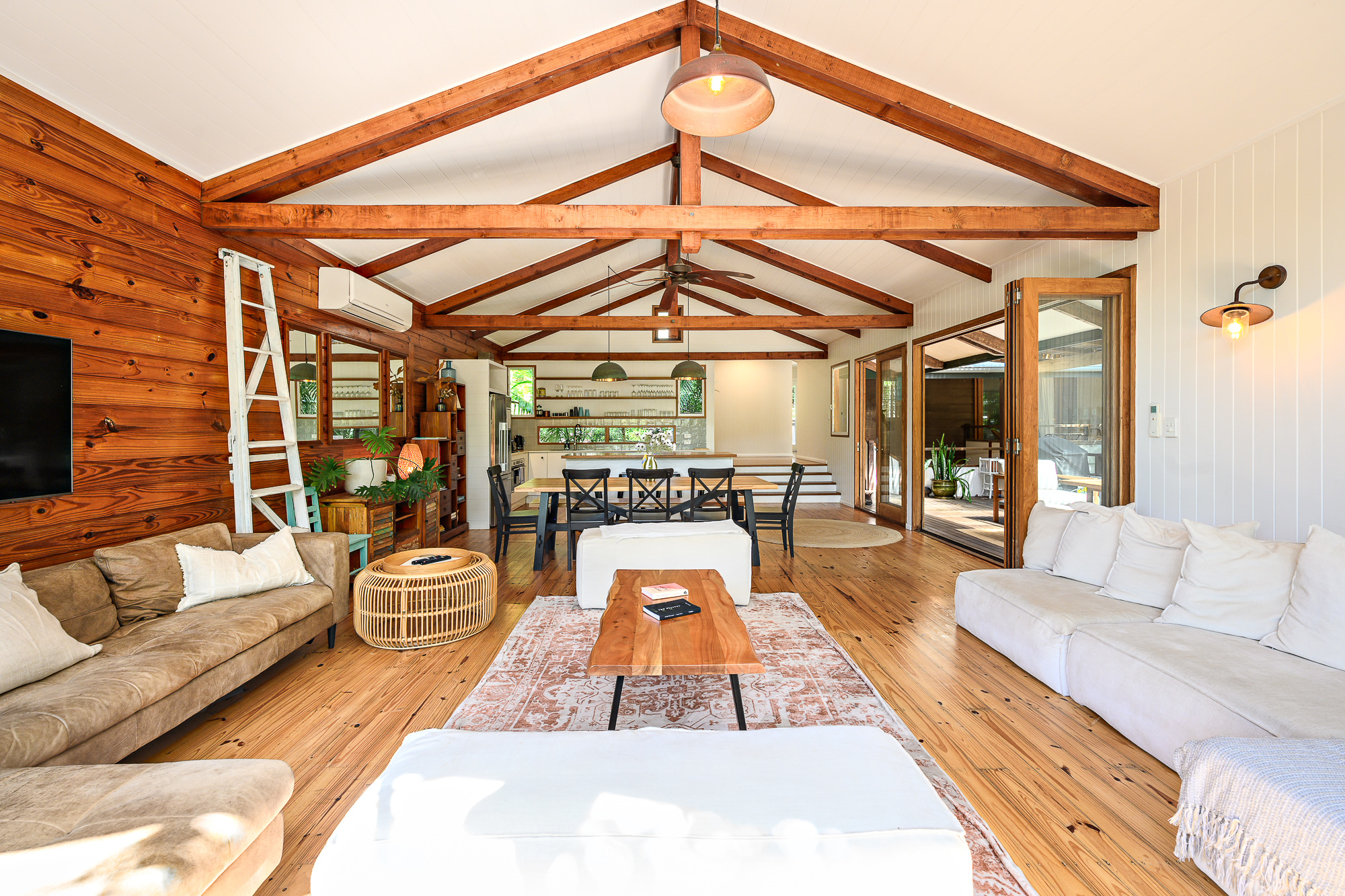 Old 55 Beach House & Studio
