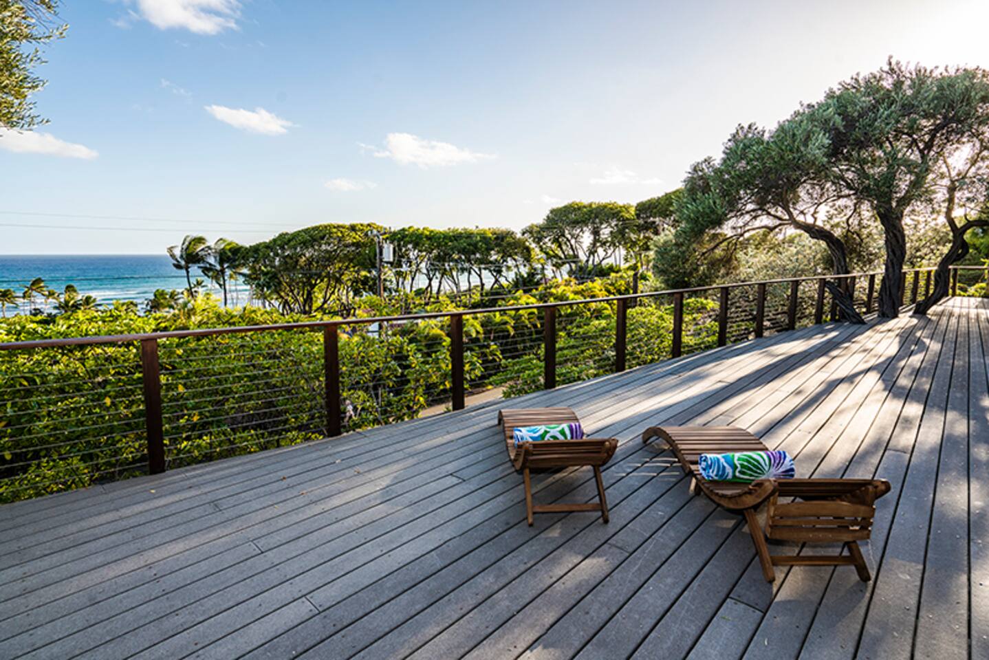 Diamond Head Tranquility: 4BR Ocean View Home