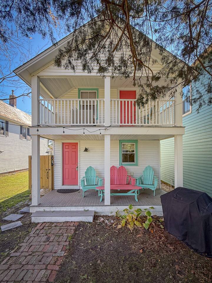 Beach Cottage on Mason Ave~Fire Pit+Outdoor Shower