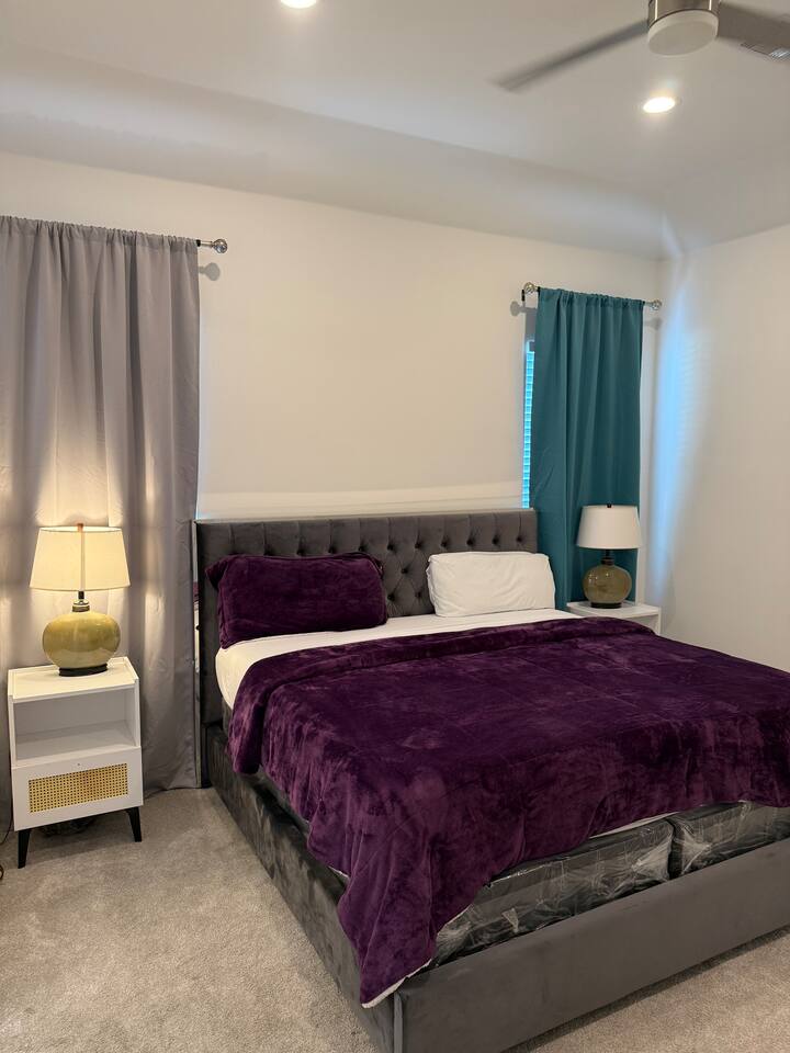 Minimalist 3BR for Families, Nurses & Groups