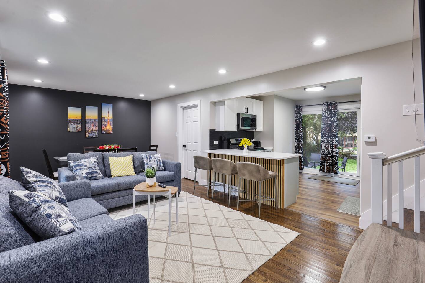 Luma: 5BR - 2BT Spacious Retreat