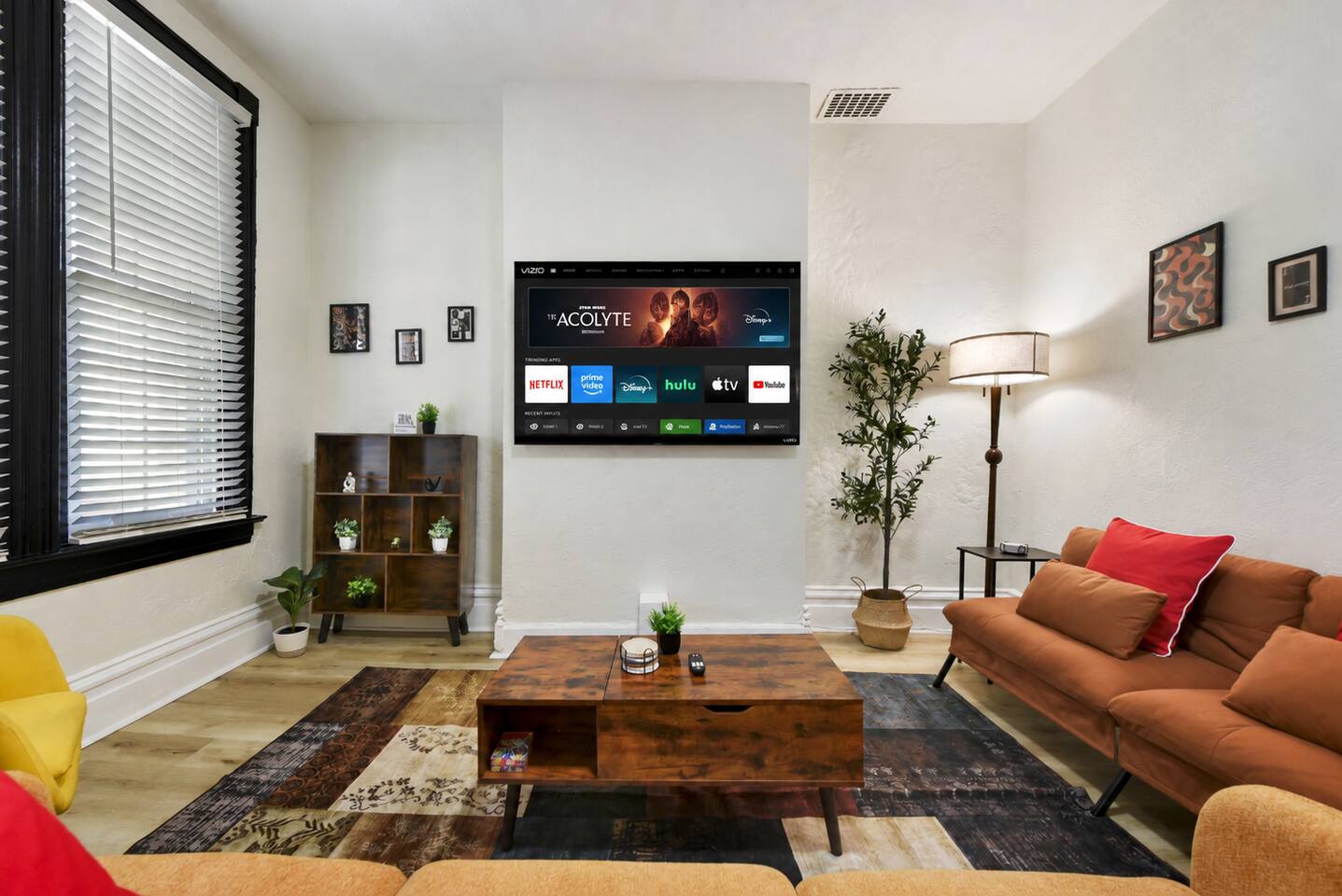 Funky 3-bedroom - 5 min walk to Grandview Overlook