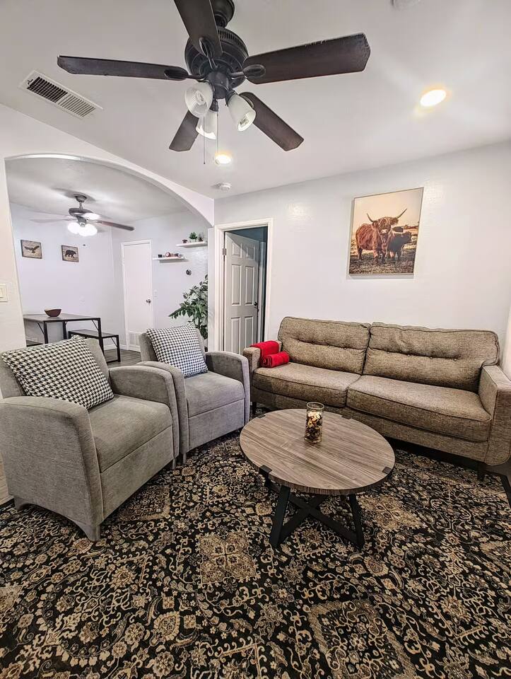 MountainView 2MBr Condo | Near Tempe & Airport