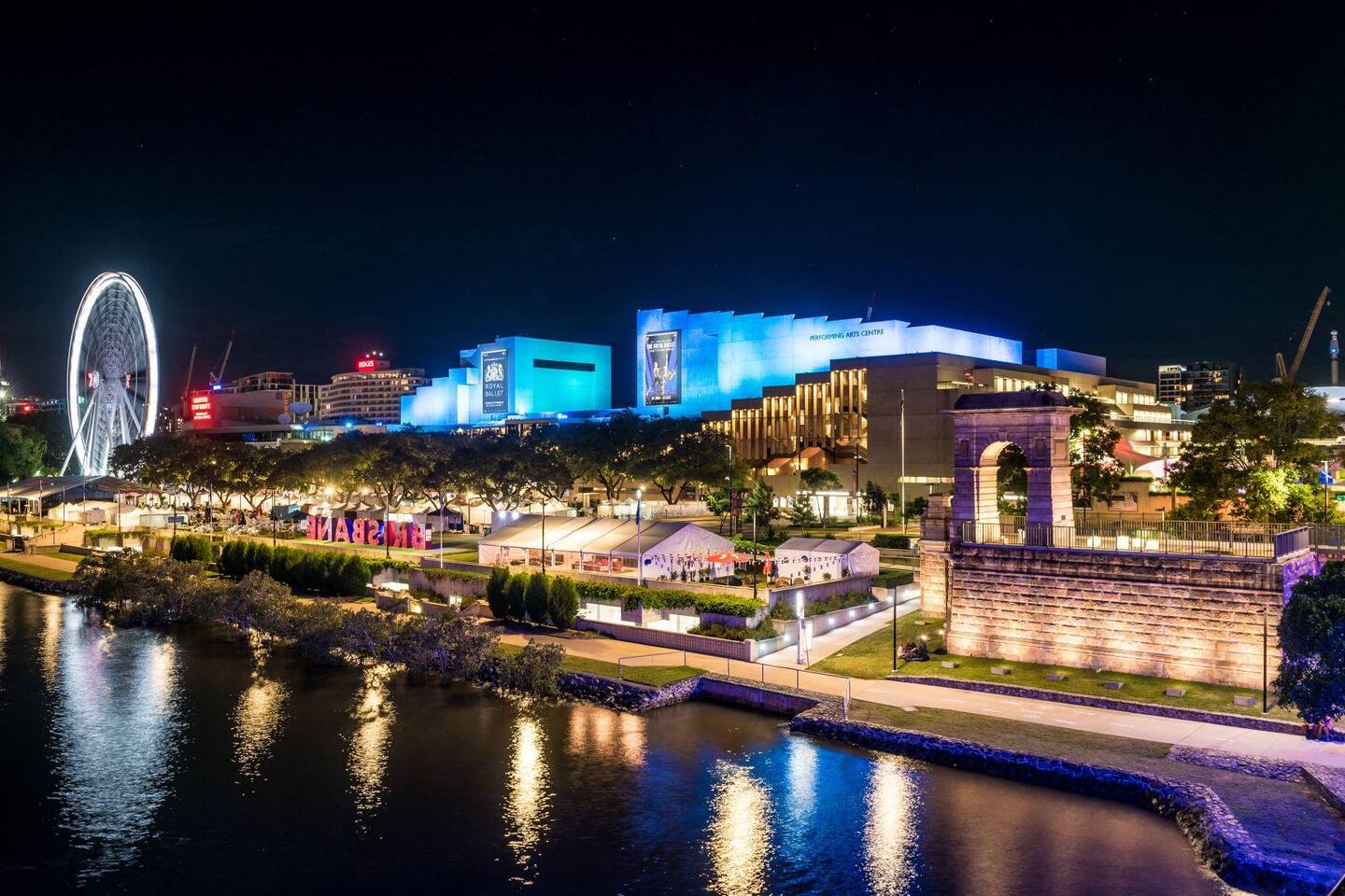 City View: Experience vibrant night scenes with stunning river reflections and iconic attractions!