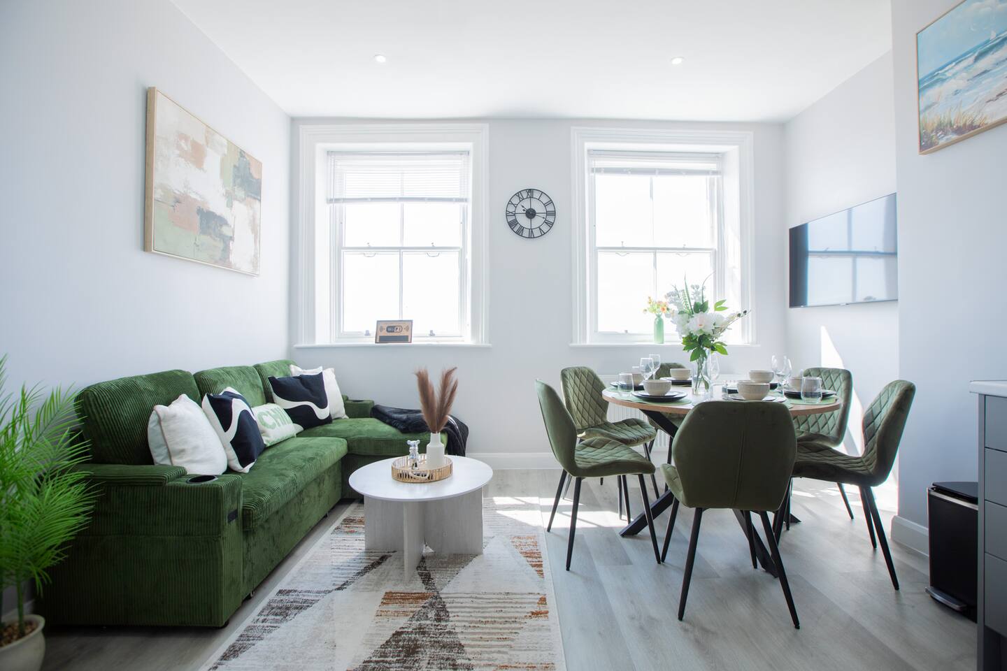Flat 7 Horizon Retreat | Sea View | Family Home