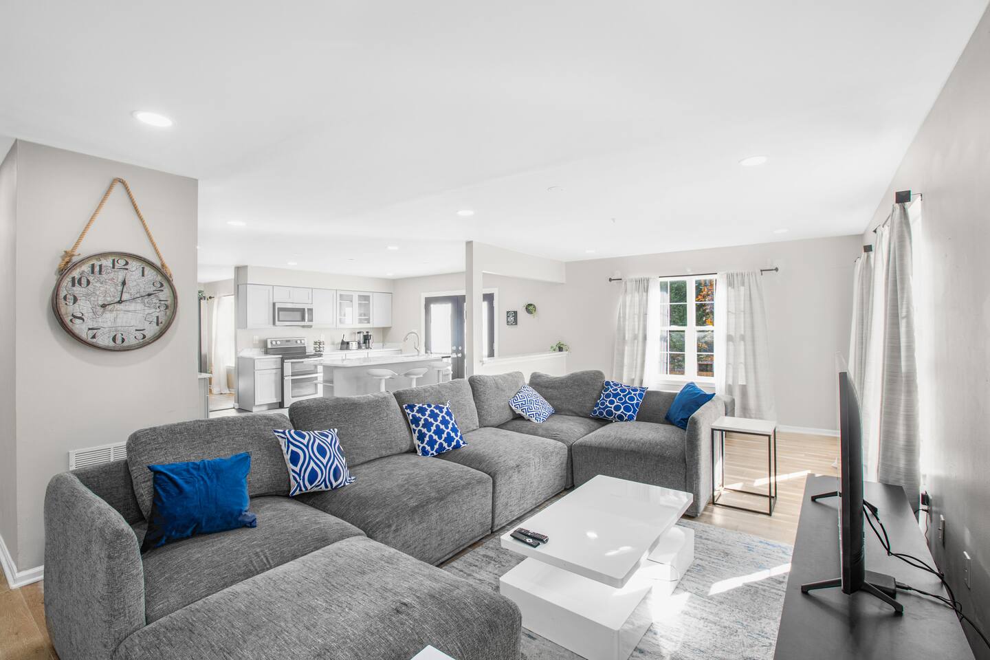 Gather in Comfort | 4BR/2.5BA