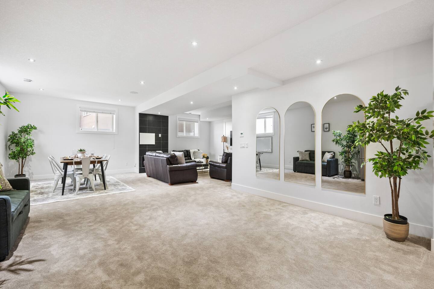2BR | Walkout Basement Suite w/ AC * – Photo 8