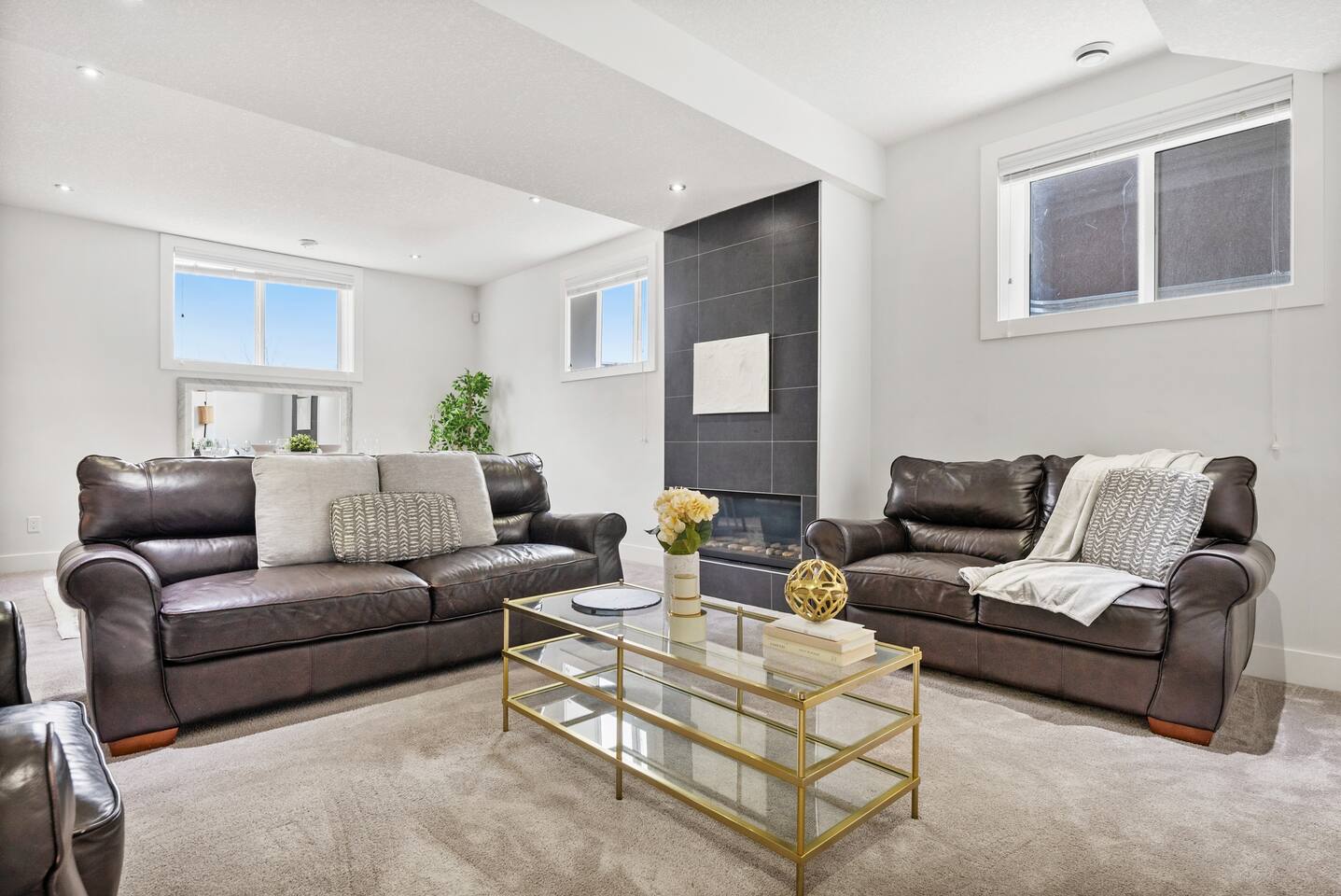 2BR | Walkout Basement Suite w/ AC * – Photo 1