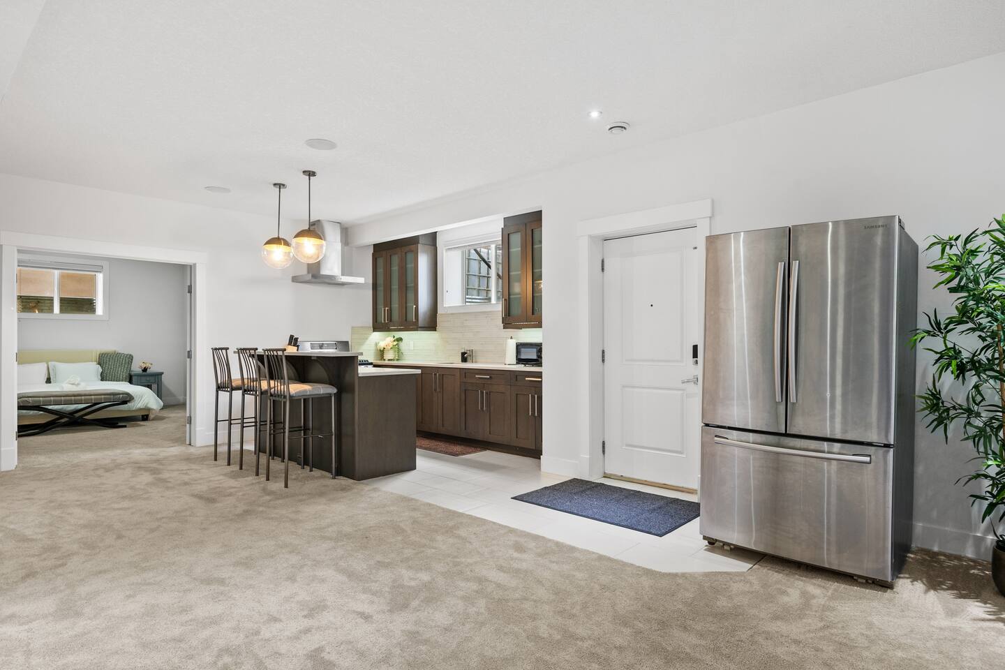 2BR | Walkout Basement Suite w/ AC * – Photo 14