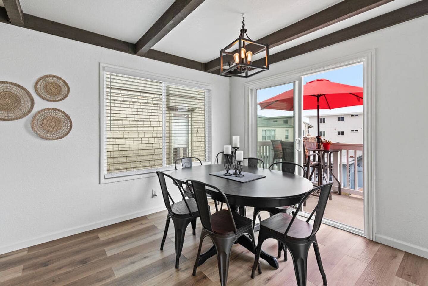 Dining for 6 (plus 2 extra chairs) with access to private outdoor deck
