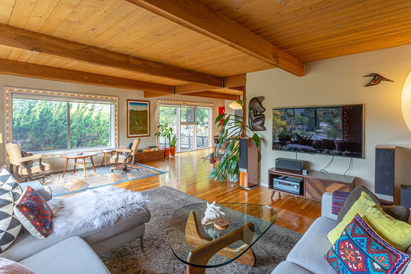 Studio City Hills Home - Calming Escape