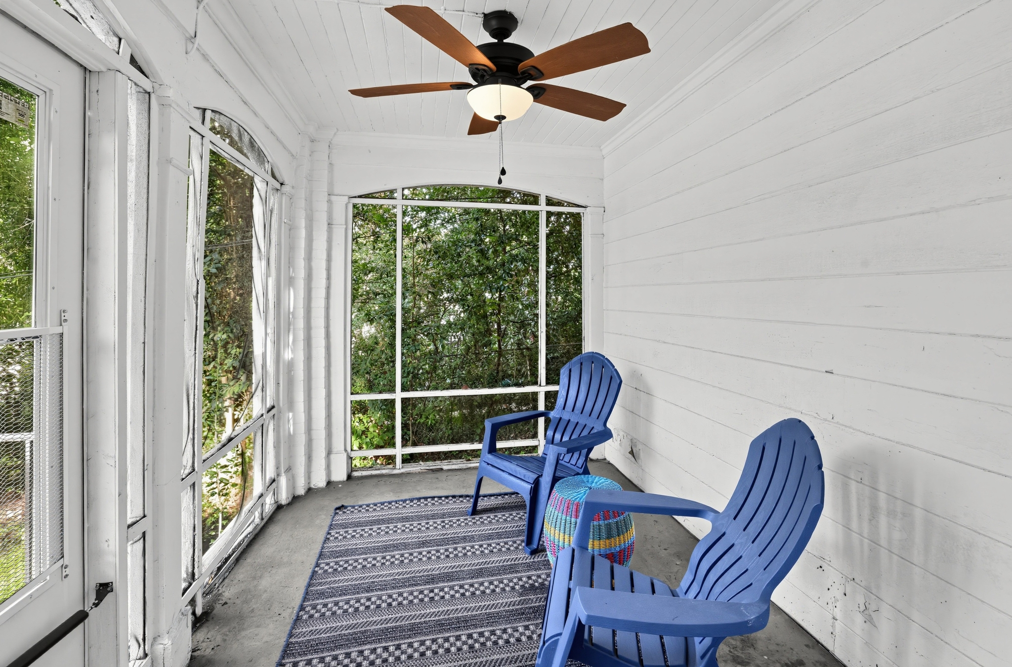 Cloverdale Retreat 327