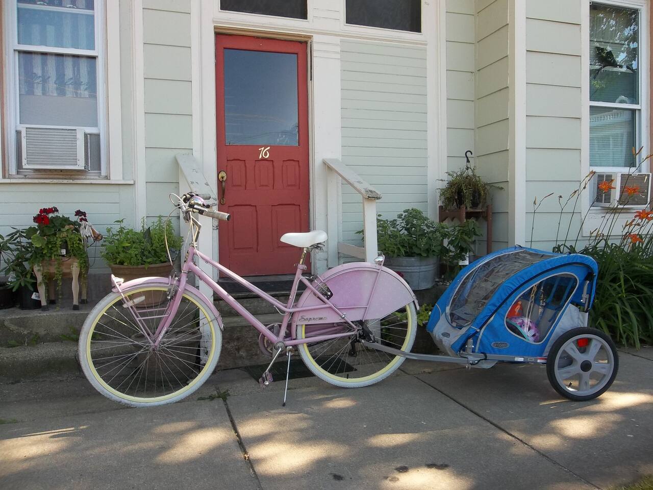 A free rental bike to use during your stay in the Heart of Hillsdale.
