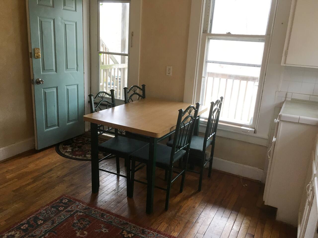 Seating for 4 in Dining/Kitchen for a quiet dinner.
