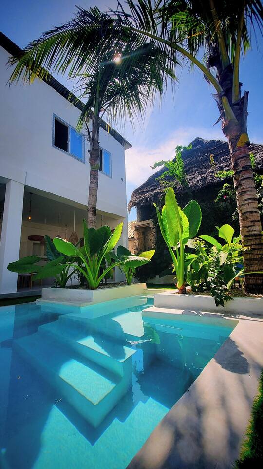 Lush Private Villa & Pool 90m to Paje Beach, ZNZ