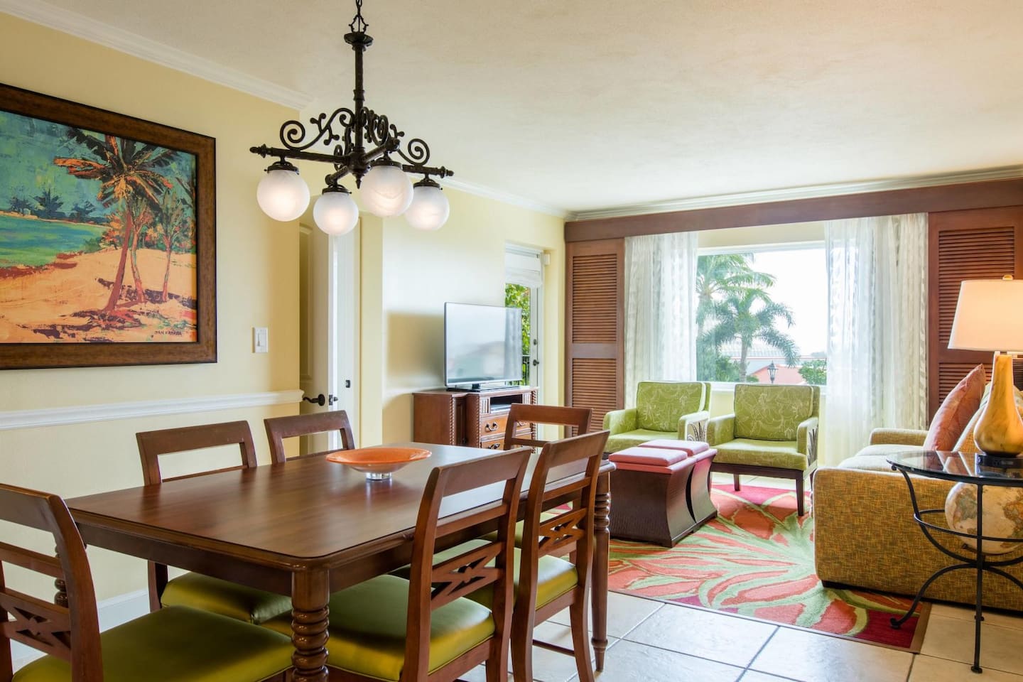 FRENCHMAN’S COVE ST. THOMAS UVBI RESORT LIVING AREA VIEW