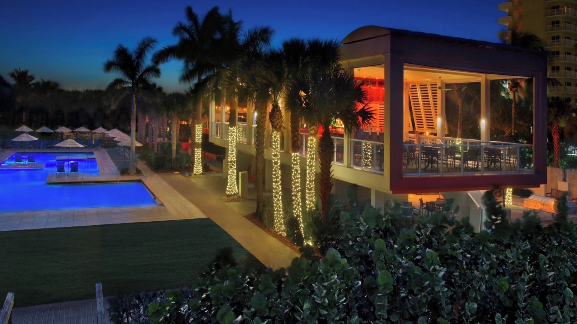 Marco Island Crystal Shores Resort Pool