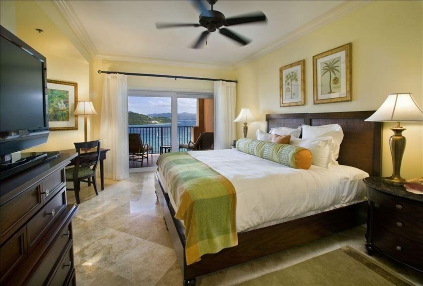 THE RITZ-CARLTON CLUB, ST. THOMAS RESORT, BEDROOM