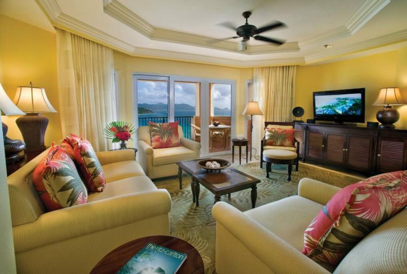 THE RITZ-CARLTON CLUB, ST. THOMAS RESORT, LIVING AREA