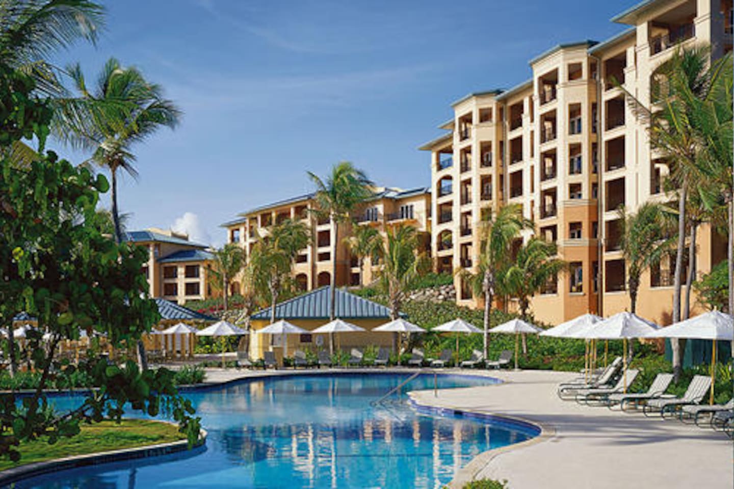 THE RITZ-CARLTON CLUB, ST. THOMAS RESORT, POOL OUTSIDE