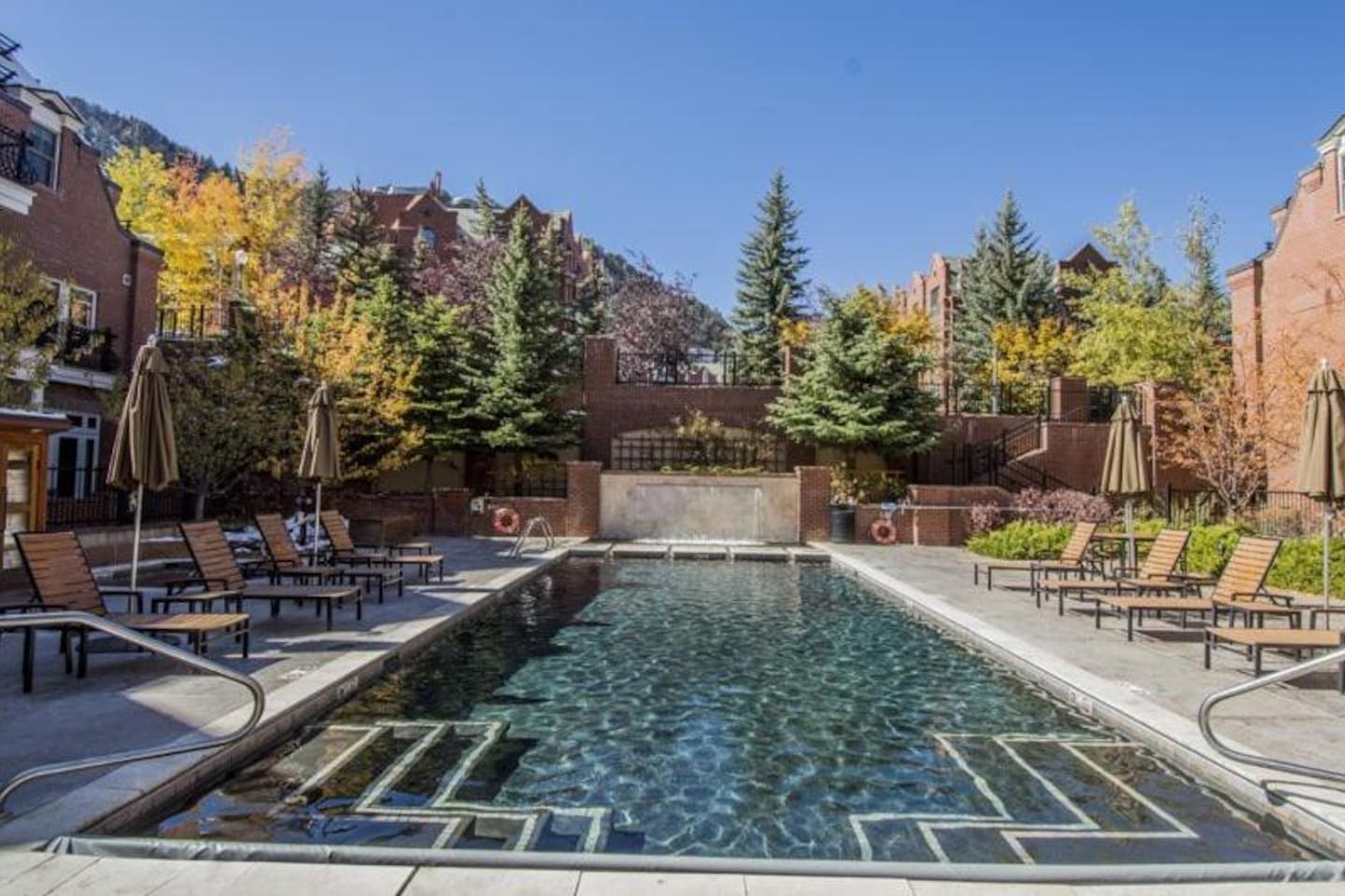 ASPEN MOUNTAIN RESIDENCES FORMALLY THE GRAND HYATT ASPEN IN TOWN POOL VIEW