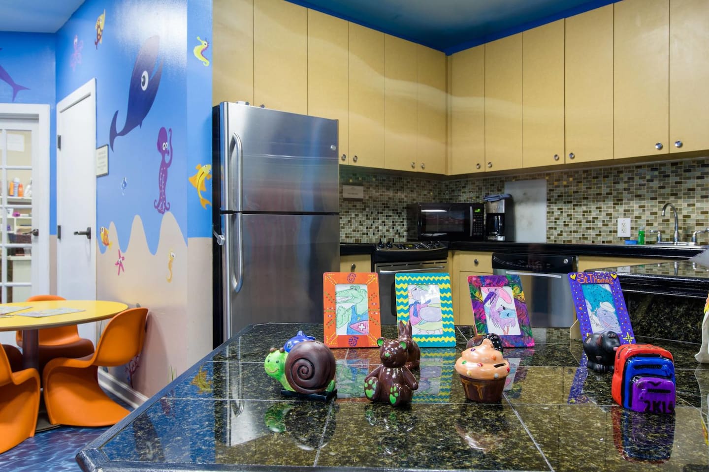 MARRIOTT'S FRENCHMAN’S COVE ST. THOMAS UVBI RESORT KIDS PLAYROOM