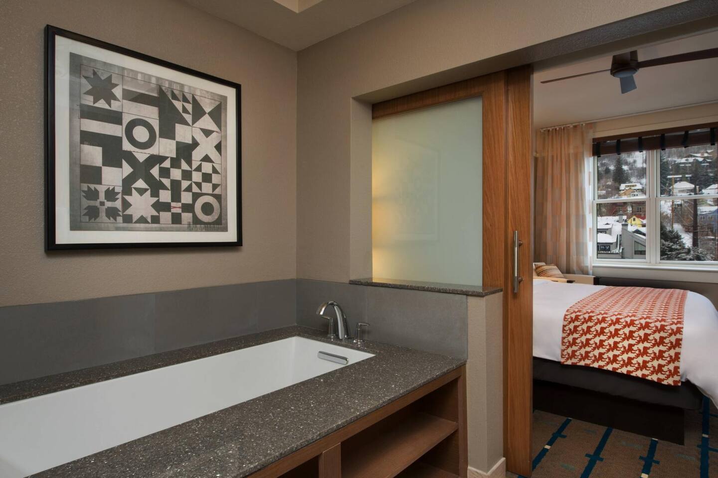 BEDROOM MARRIOTT'S SUMMIT WATCH PARK CITY UTAH! RESORT LIVING AREA, FIREPLACE SLEEPER SOFA 2 BEDROOM, FULL KITCHEN, GAMEROOM, FULL BATHROOM