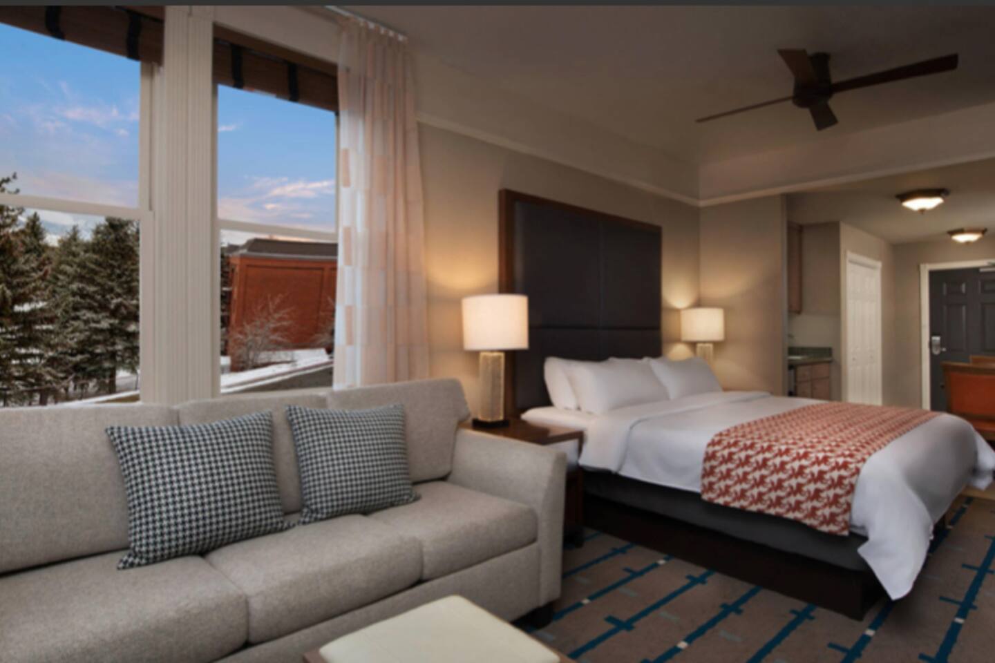BEDROOM MARRIOTT'S SUMMIT WATCH PARK CITY UTAH! RESORT LIVING AREA, FIREPLACE SLEEPER SOFA 2 BEDROOM, FULL KITCHEN, GAMEROOM