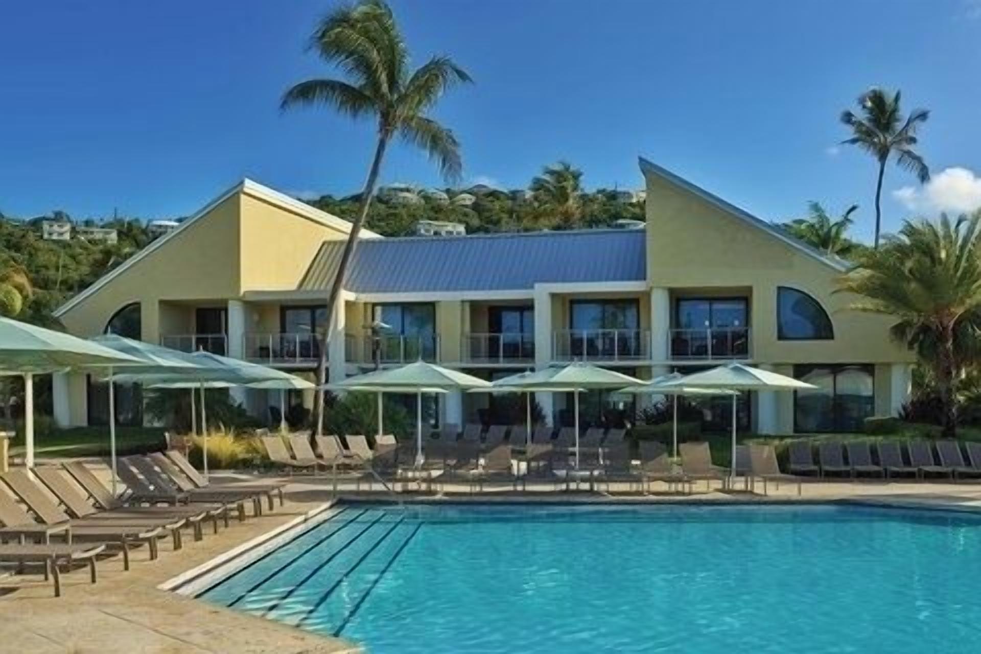 Pool with Loungers & Umbrella