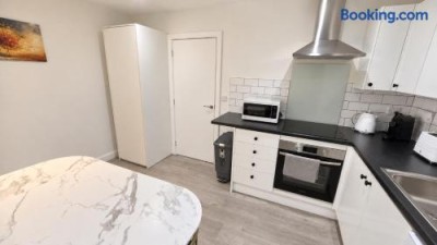 Flat 2 – 19 Percy St