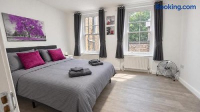 Flat 2 – 19 Percy St