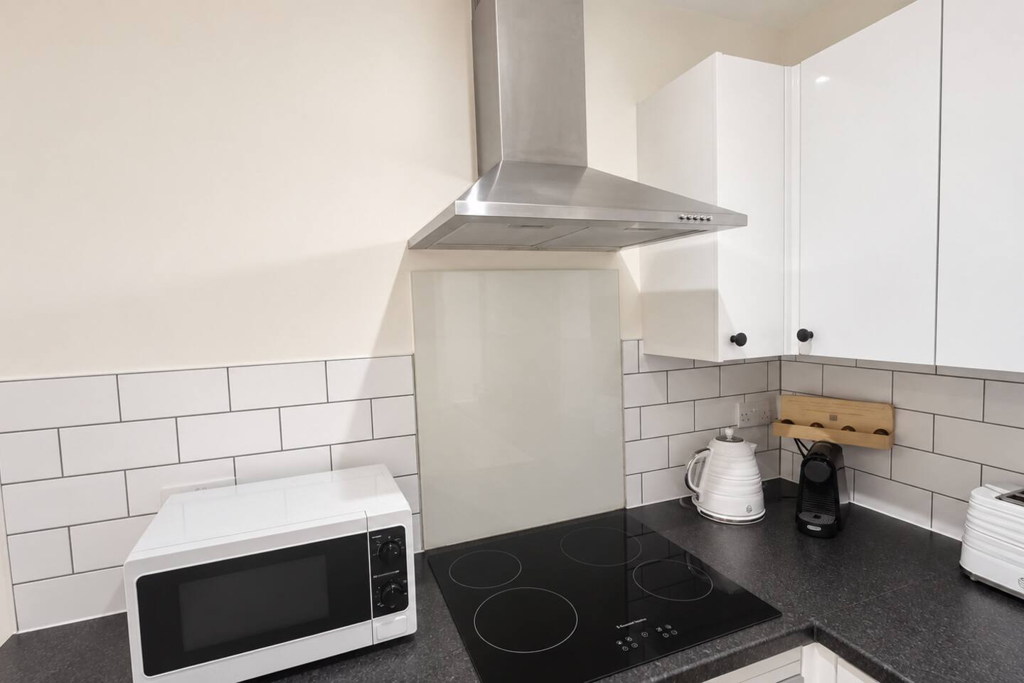 Flat 2 – 19 Percy St