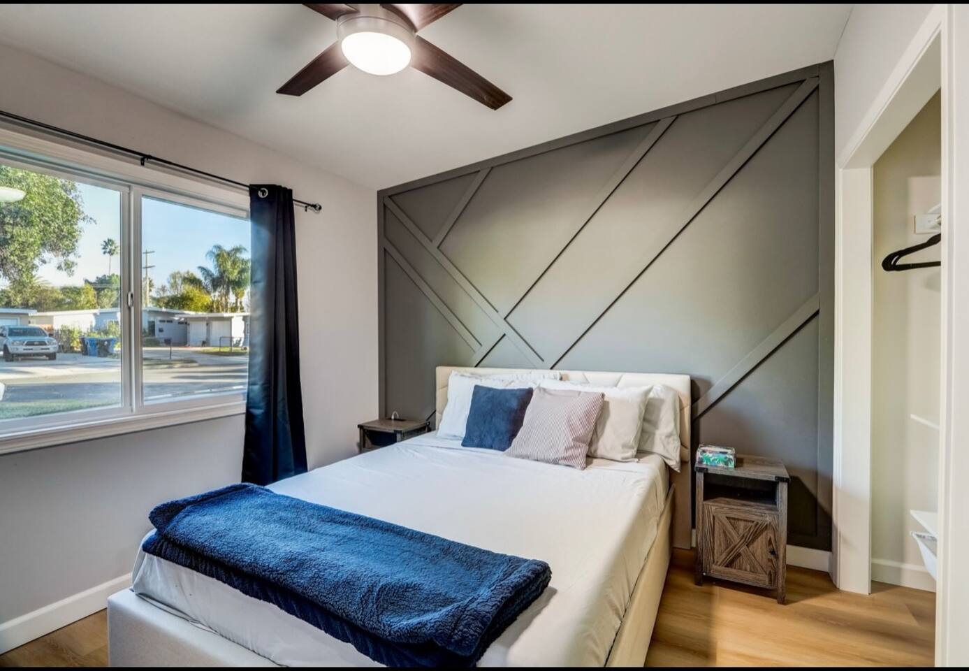 STYLISH BEDROOM, BEDROOM WITH VIEW . Organic bedsheets