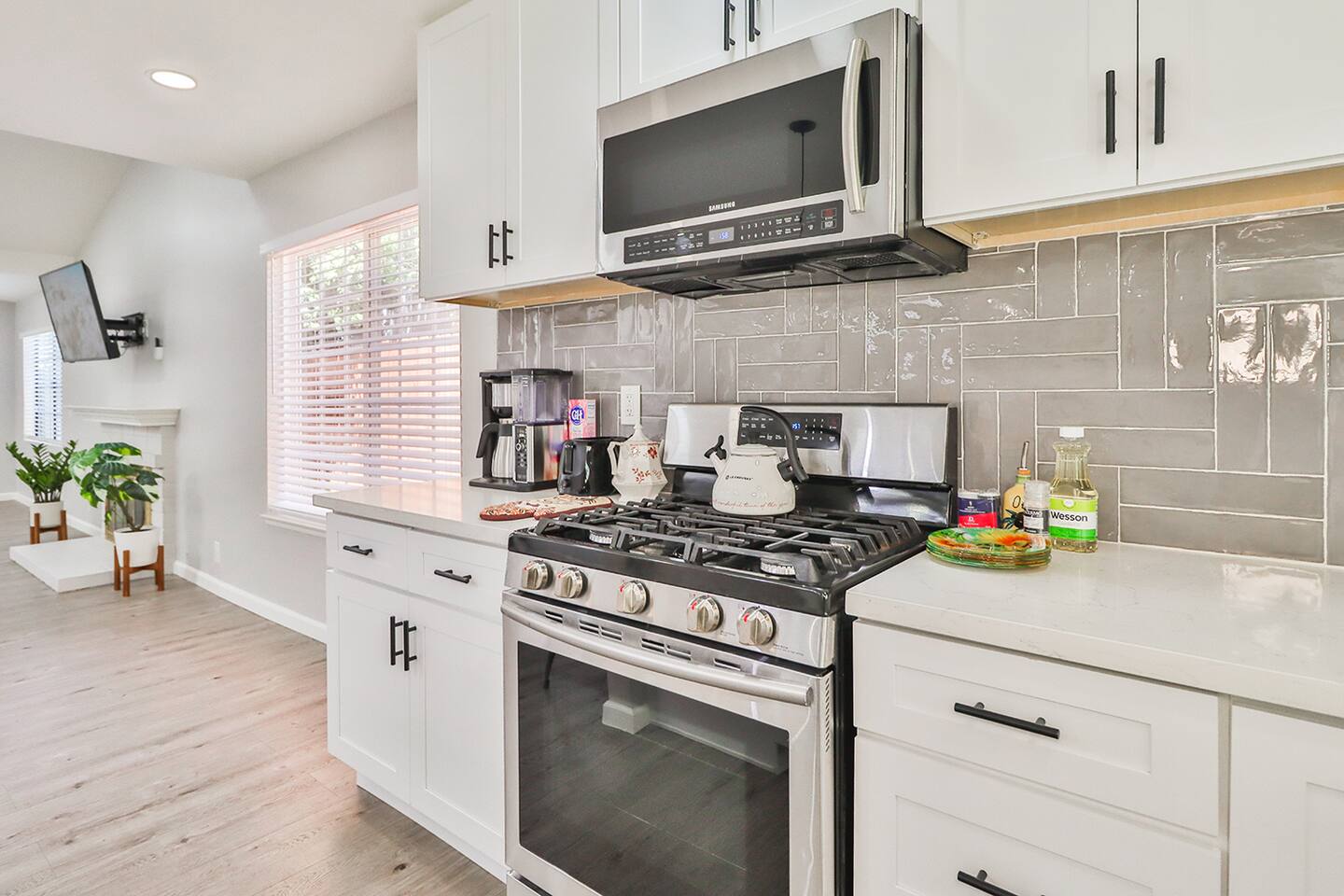 A well-equipped kitchen
