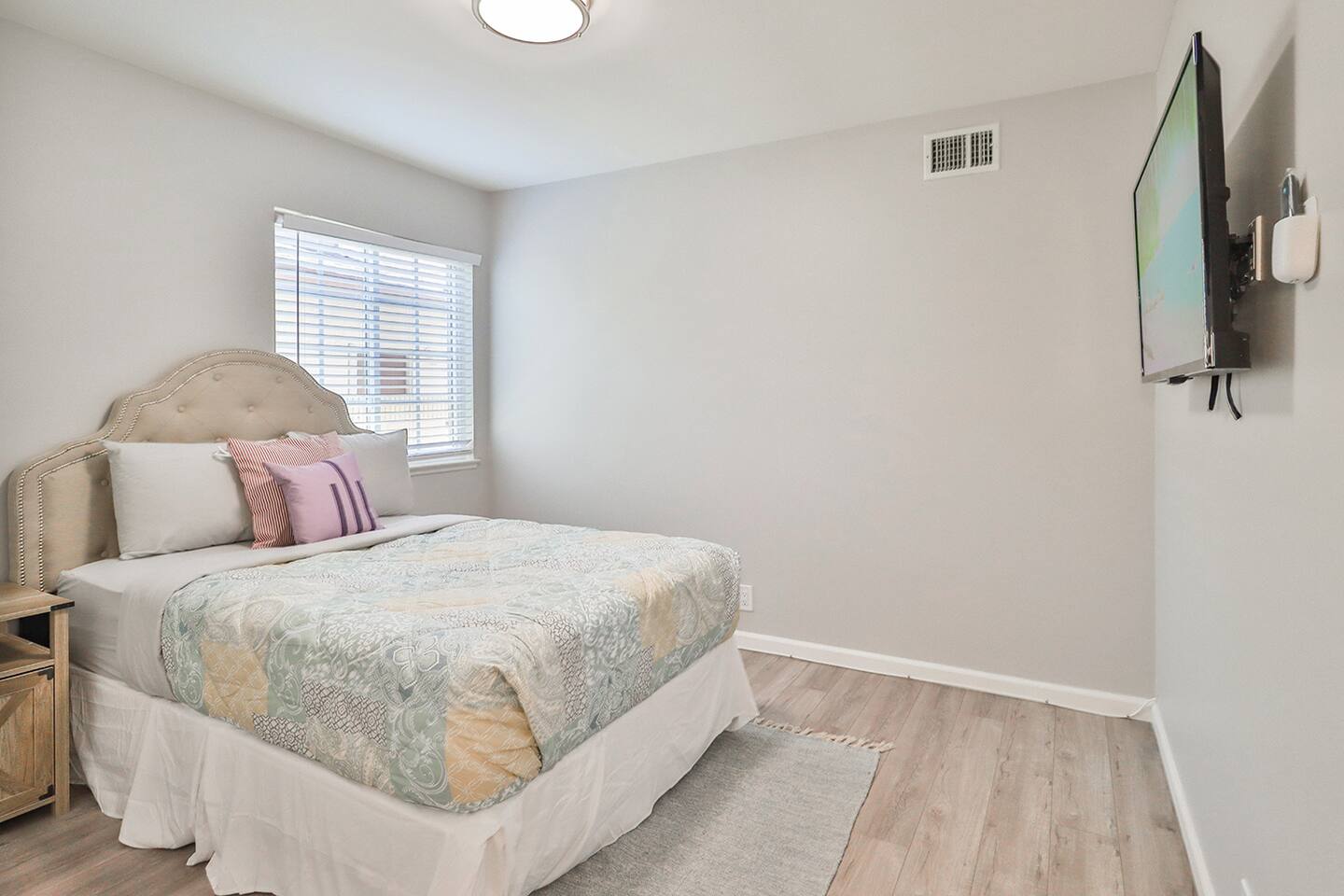 Double Bed, Toddler Bed With Television