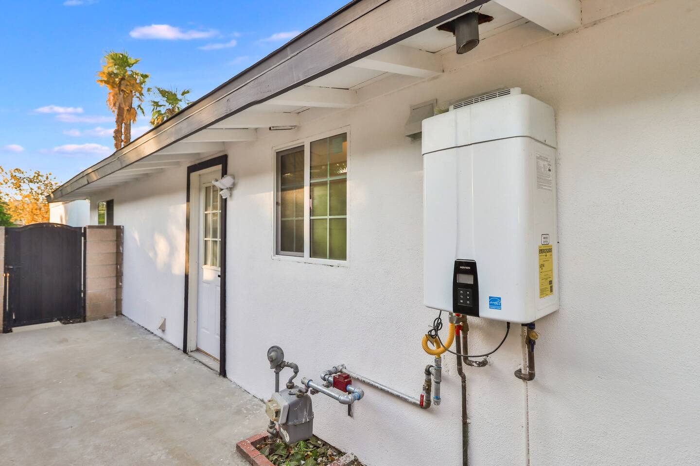 TANKLESS WATER HEATER, OUTDOOR LIVING SPACE