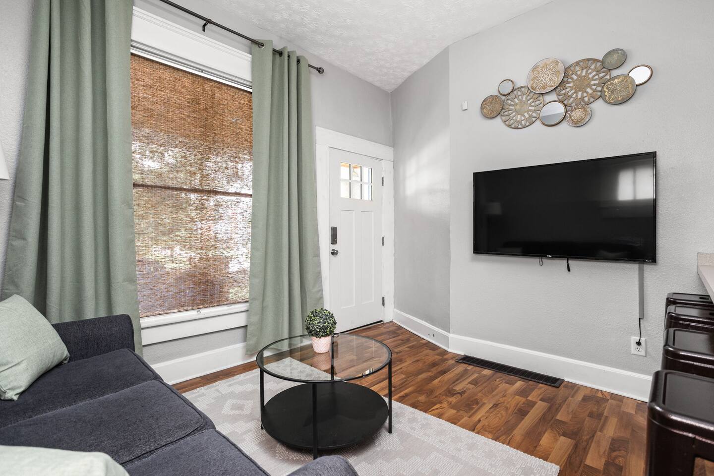 The Sea Turtle - Private Studio, Walk to Mass Ave