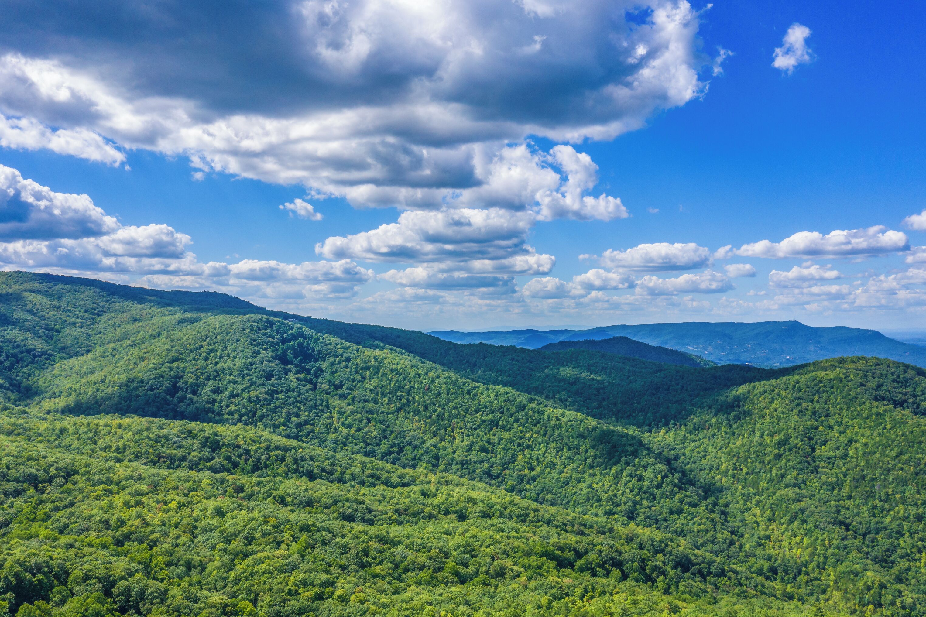 Escape to the peace of the Smokies with gorgeous, uninterrupted mountain views s