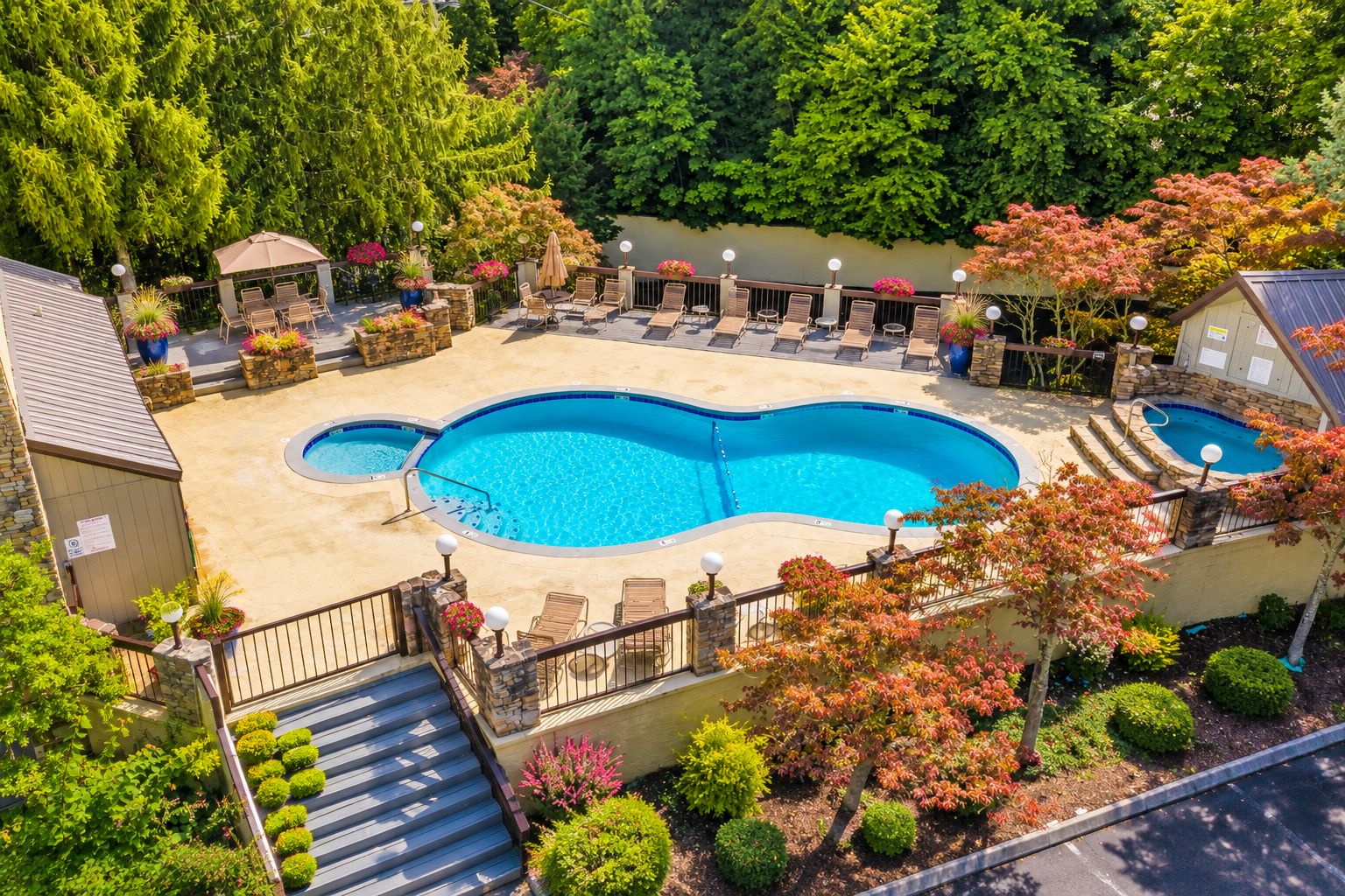 Beautiful seasonal community pool—perfect for family fun in the Smokies!