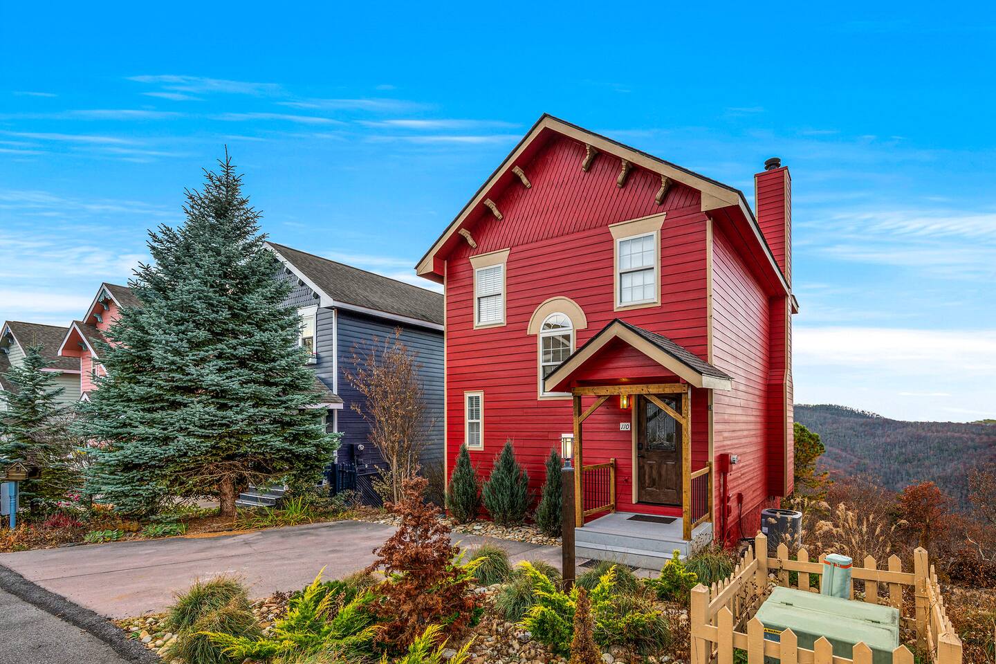 Chalet Heights a truly unique place to enjoy the Great Smoky Mountains