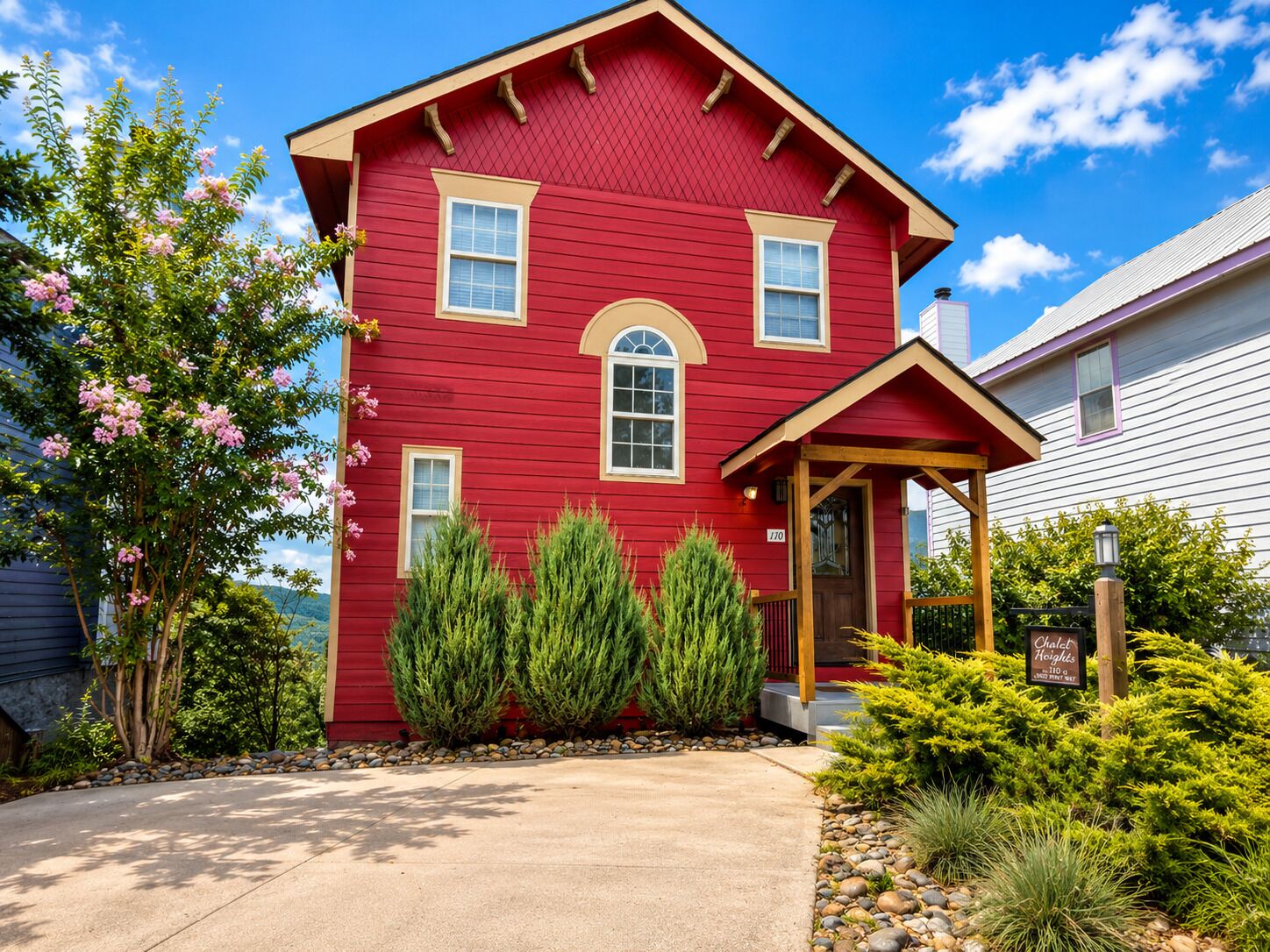 Welcome to your charming Smoky Mountain escape—romance and adventure await!