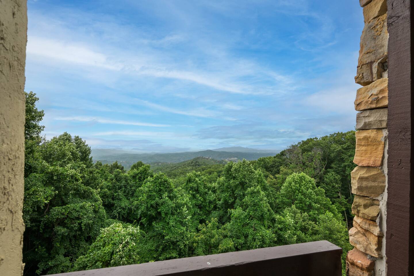 Amazing Views from your outdoor balcony!