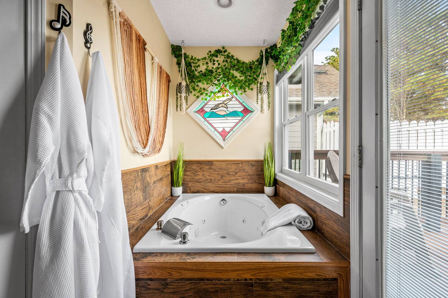 Parents can unwind in the inviting jetted tub after a fun-filled day in the Smokies. A peaceful little retreat to relax, recharge, and enjoy some well-deserved quiet time.