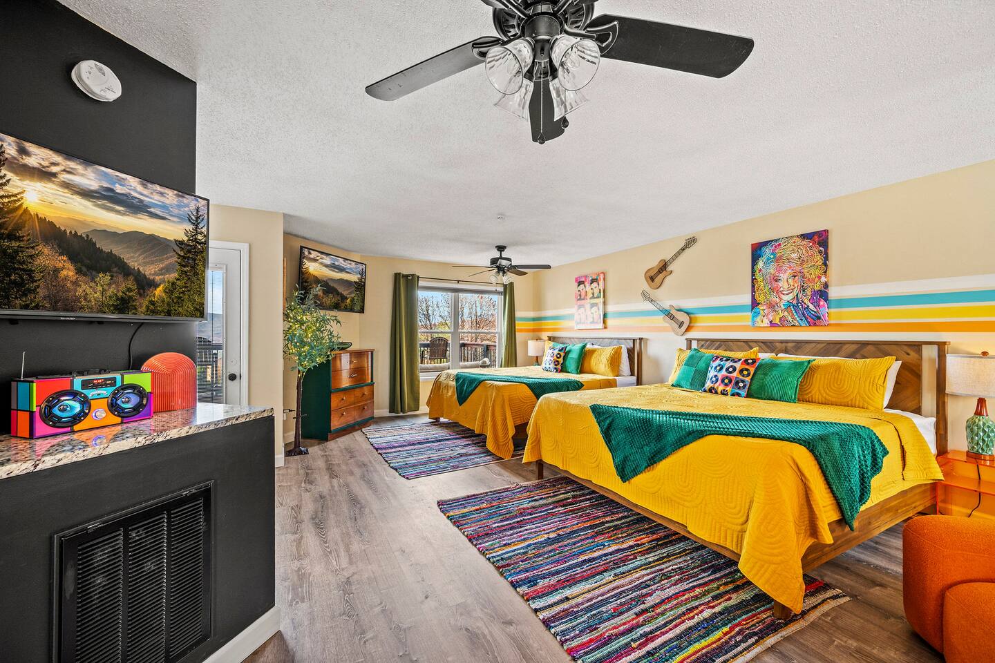 A spacious family retreat with two comfy beds, a Smart TV, and colorful music-inspired décor! There’s plenty of room for everyone to spread out, relax, and recharge after a fun-filled day exploring the Smokies.