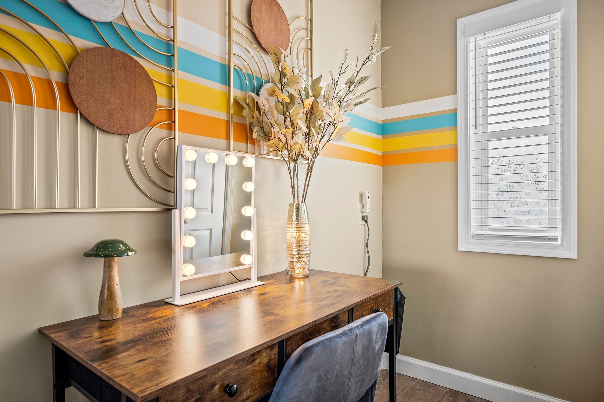 Vanity or desk in the upstairs suite
