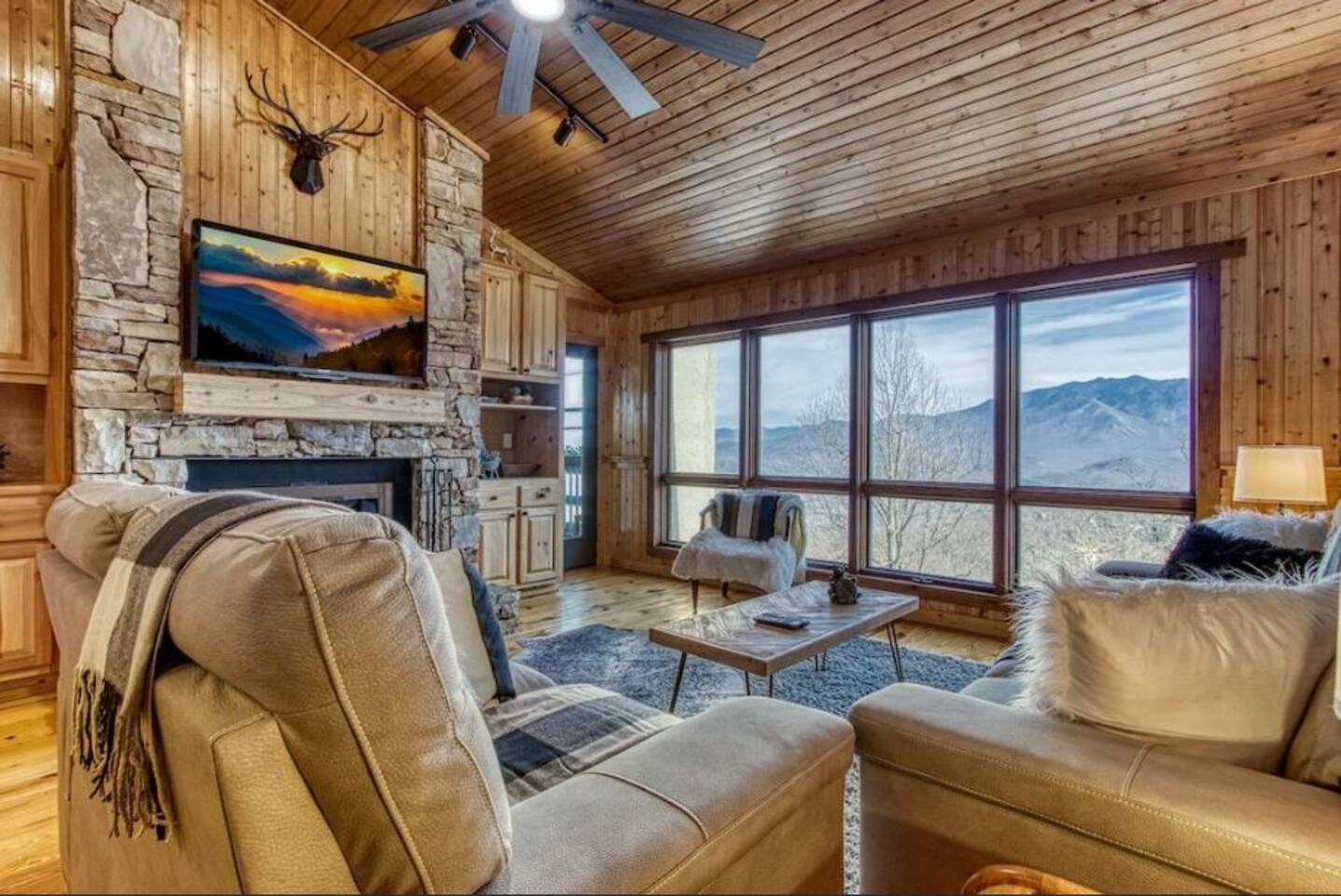 Big Sky | Panoramic Smoky Mountain Views & Spacious Luxury